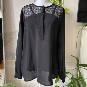 MANGO LACE SLEEVED BLOUSE 🥭